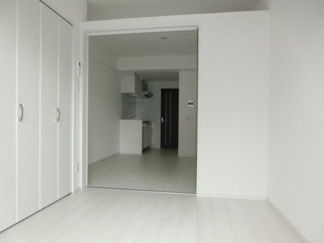 レオンコンフォート新大阪ウインズの洋室