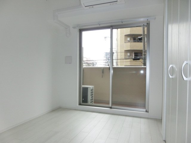 レオンコンフォート新大阪ウインズの寝室