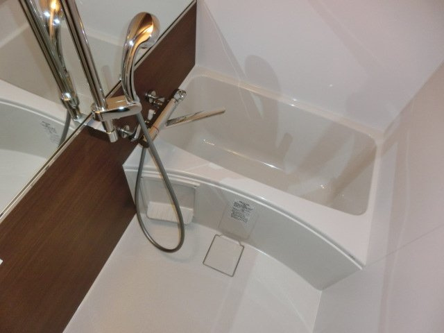 レオンコンフォート新大阪ウインズの浴室