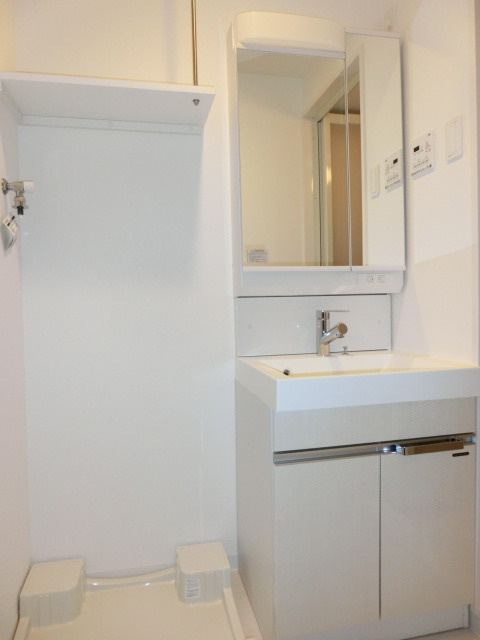 レオンコンフォート新大阪ウインズの洗面所