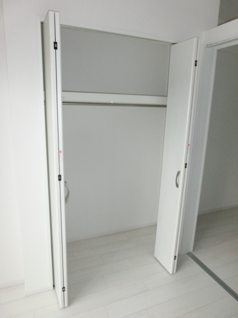 レオンコンフォート新大阪ウインズの収納