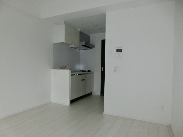 レオンコンフォート新大阪ウインズの居間・リビング