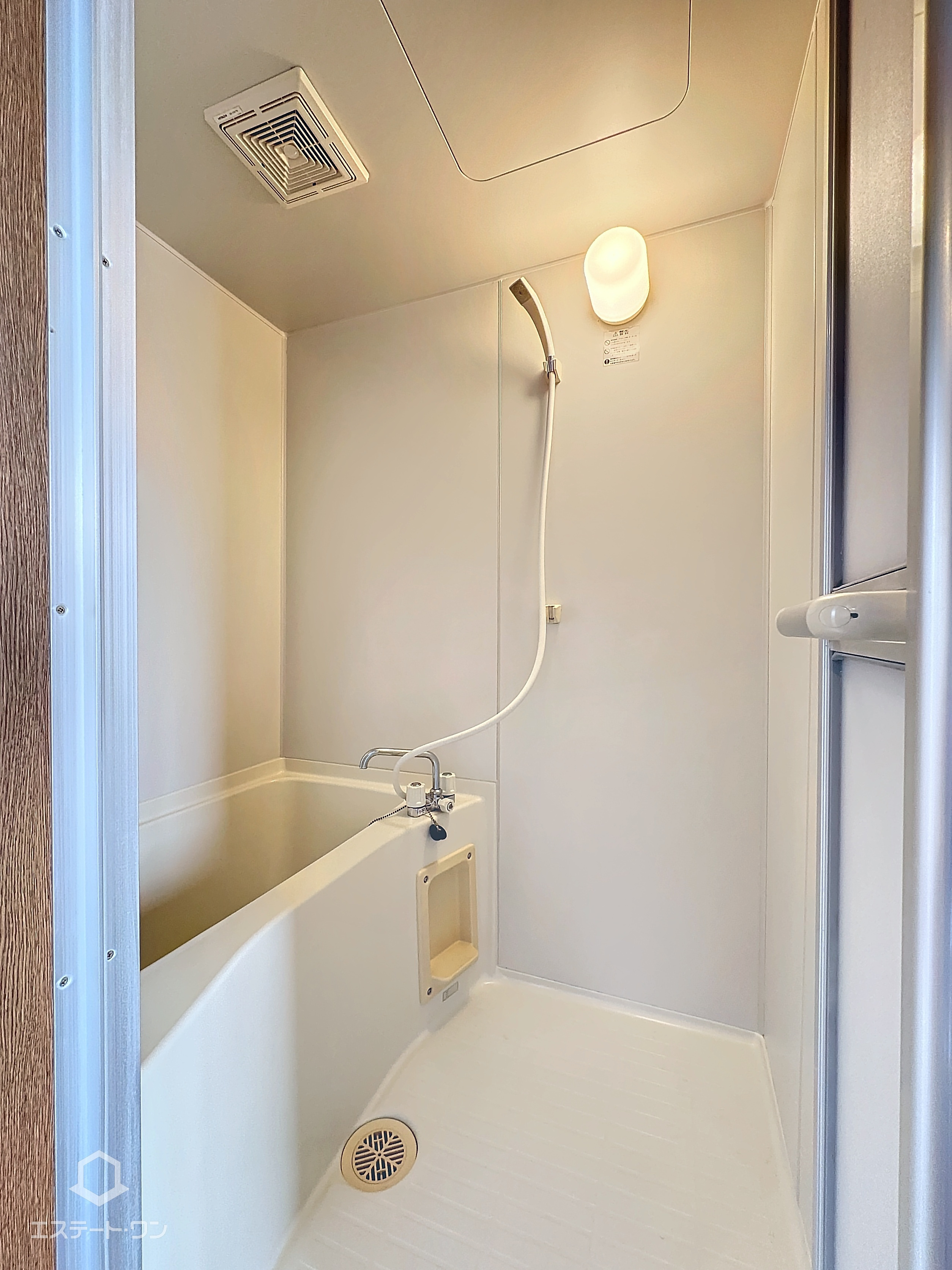 プチメゾンFujiの浴室