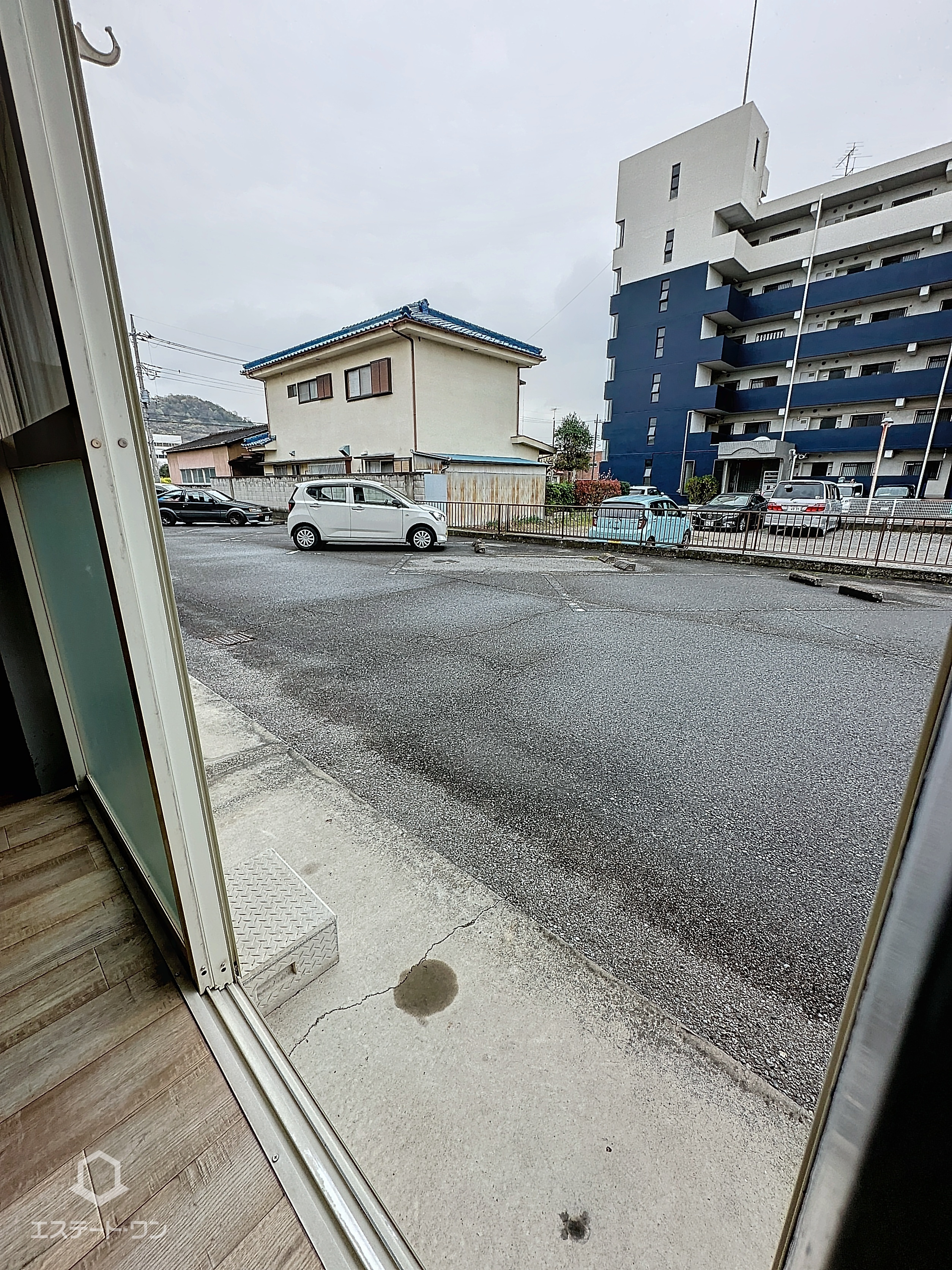 メゾンOKAZAKIのバルコニー