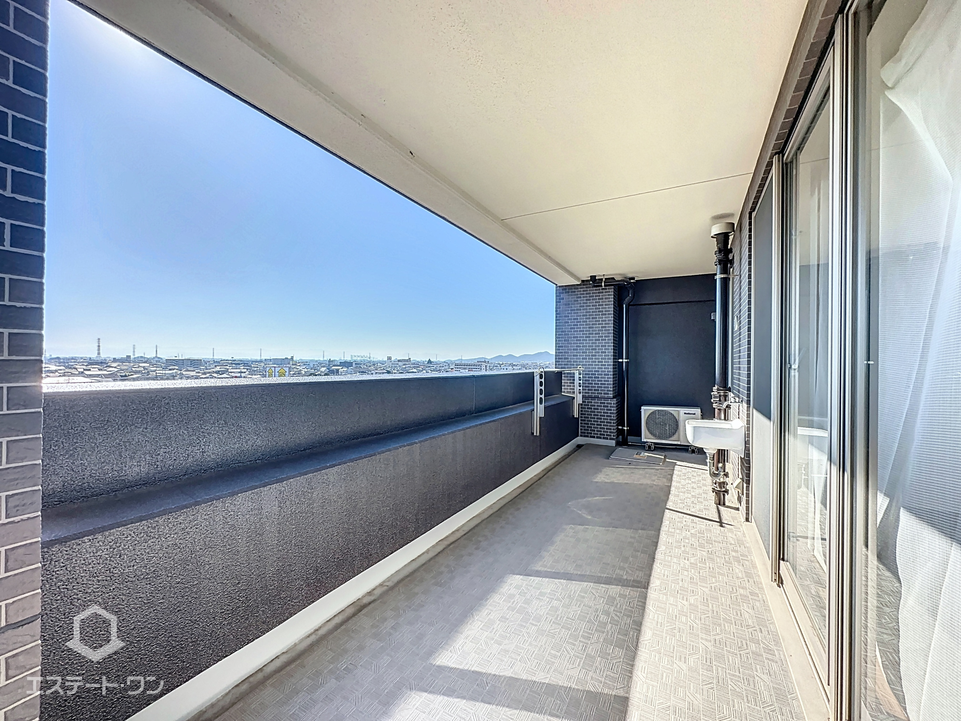 シーズガーデン足利のバルコニー