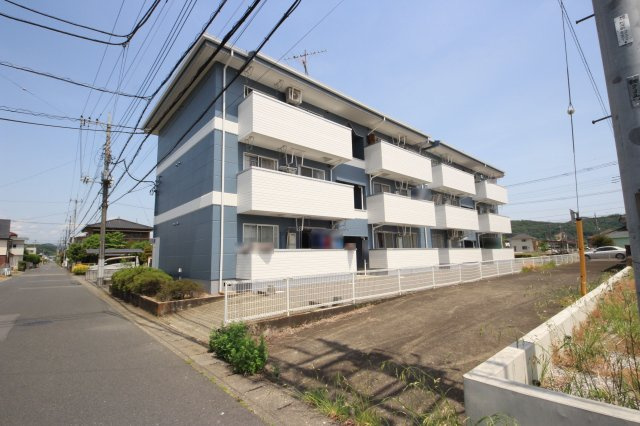 ハイツ葭井戸の外観