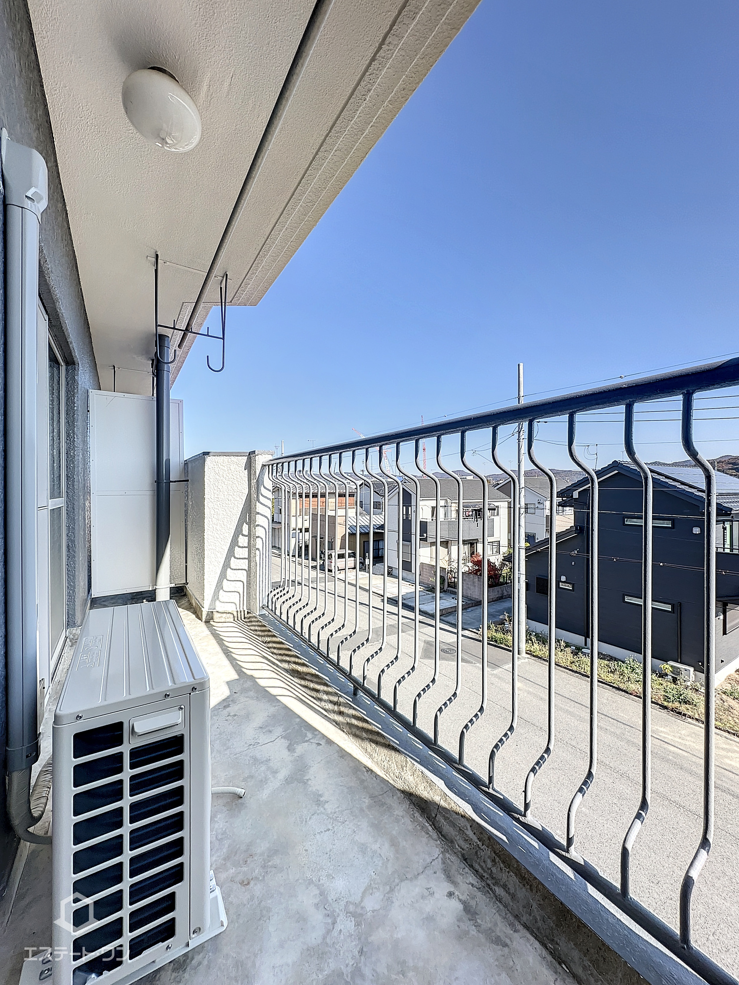 モダニスタ大正町のバルコニー