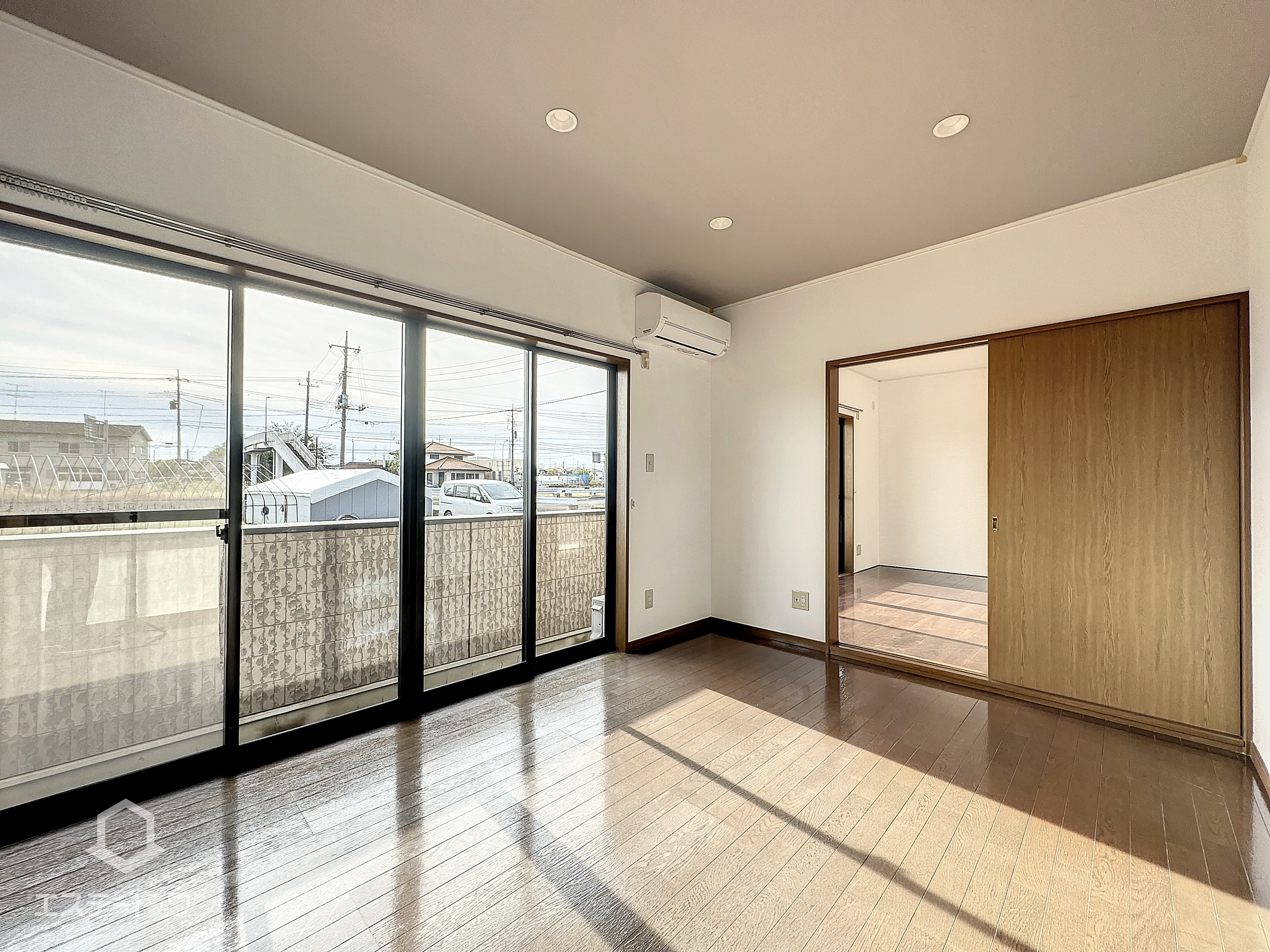 ベルハイツの洋室|全居室洋室にリフォームしました♪