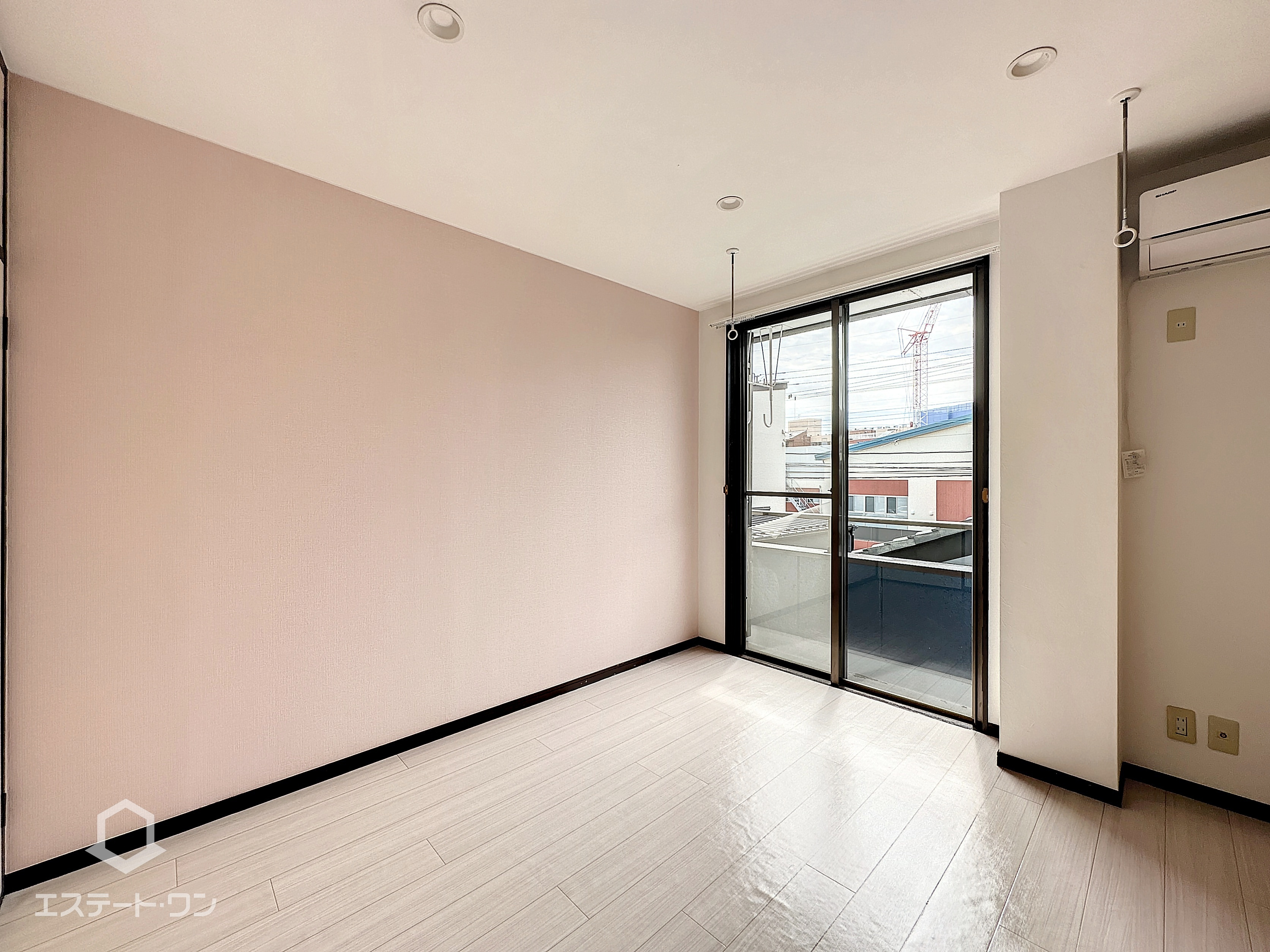 イングマンションの洋室