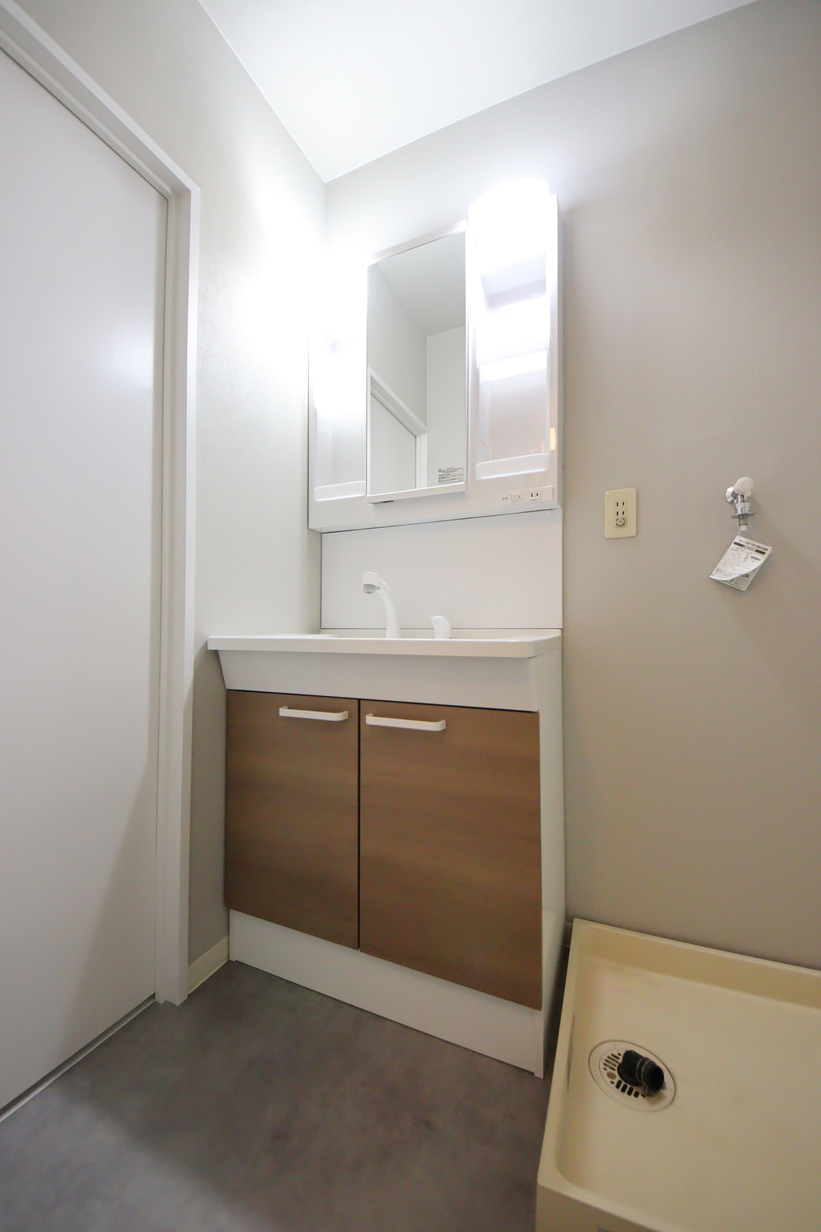 セントラルハイツ足利の独立洗面台