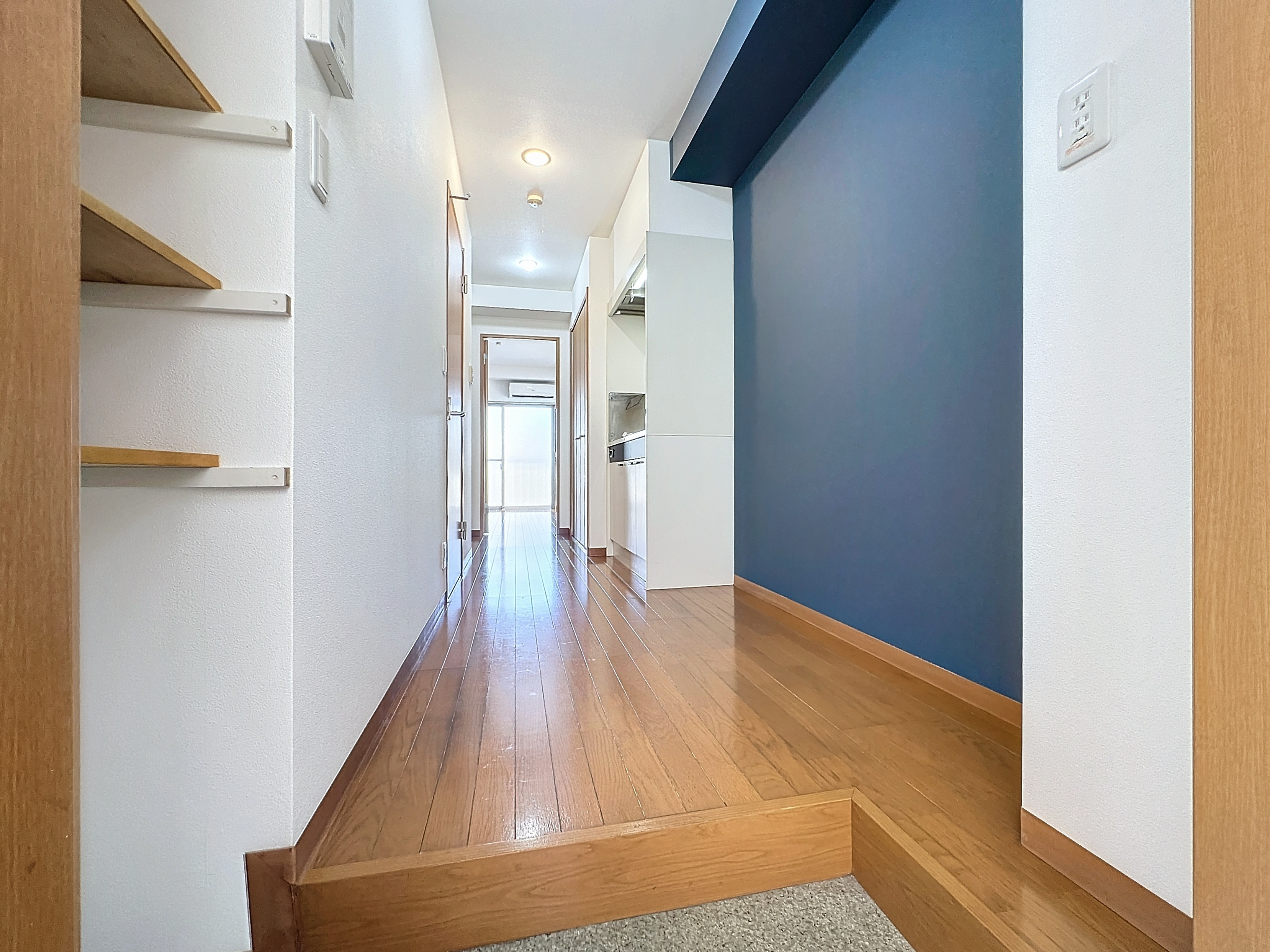 藤沢市高倉の賃貸マンションの間取り