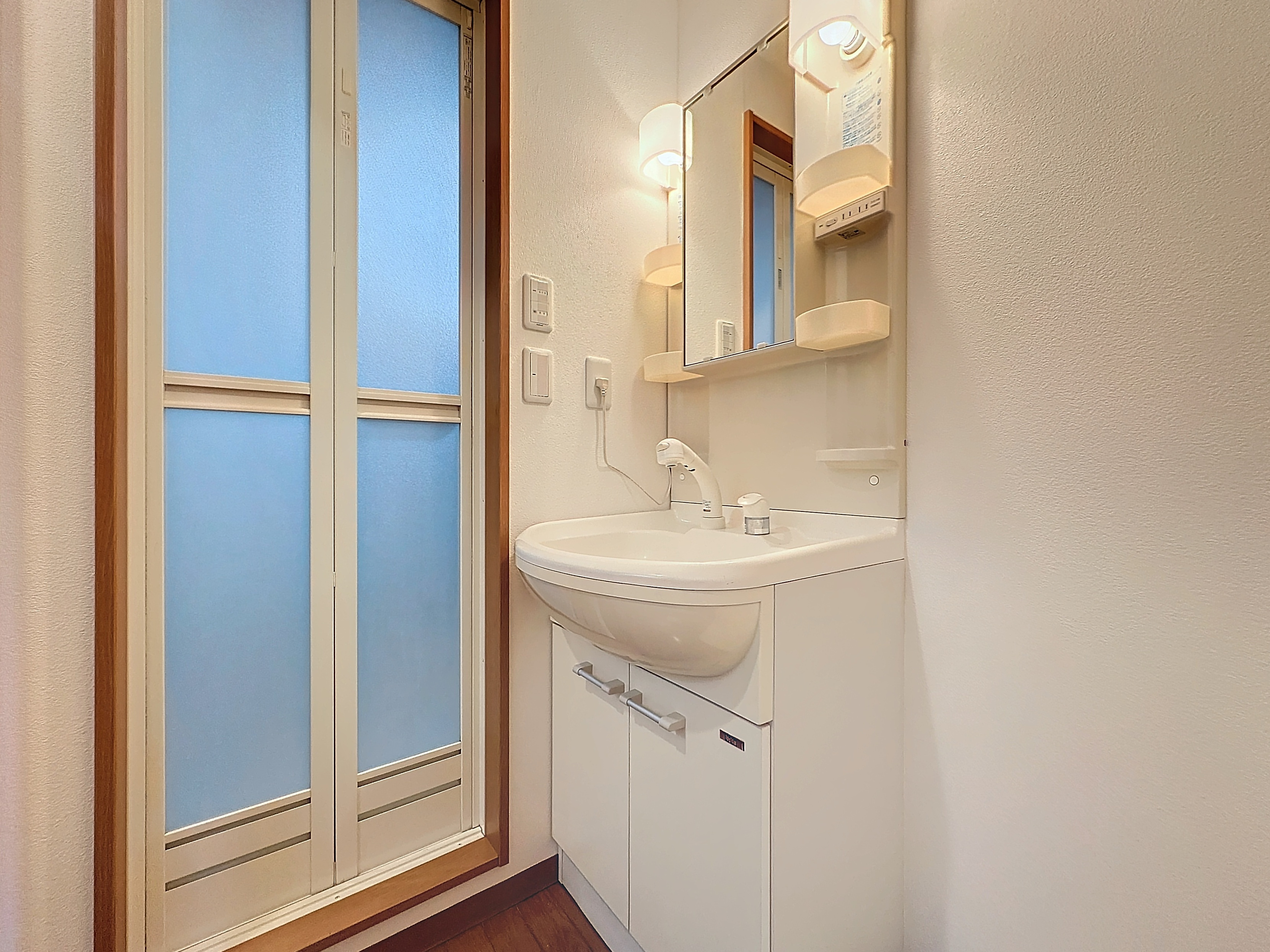 藤沢市高倉の賃貸マンション