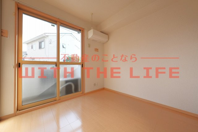 マリーモナリエ【キャッシュバック対象】の居間・リビング|ゆったりとしたリビングです