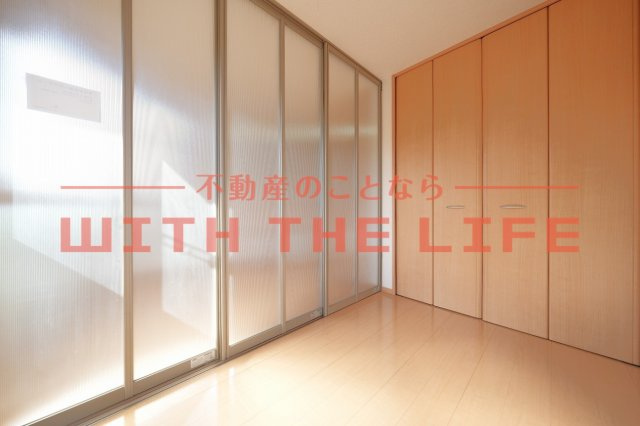 マリーモナリエ【キャッシュバック対象】の洋室|広々とした洋室です