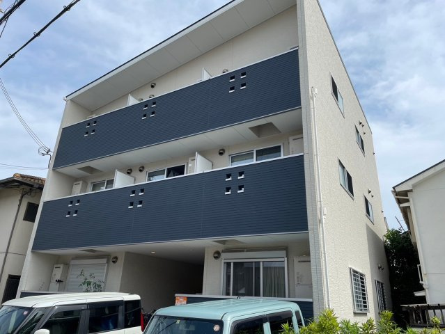 GM HILLS 加島の外観