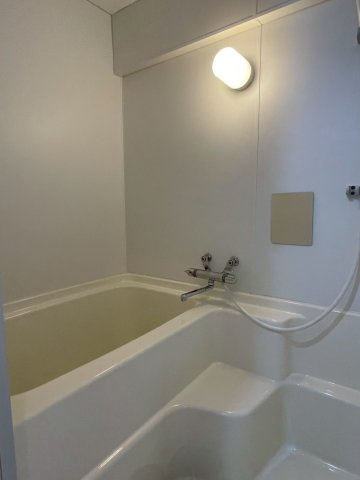 マルビシマンション末広町の浴室|きれいなお風呂です