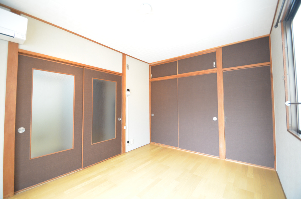 リバティハウス