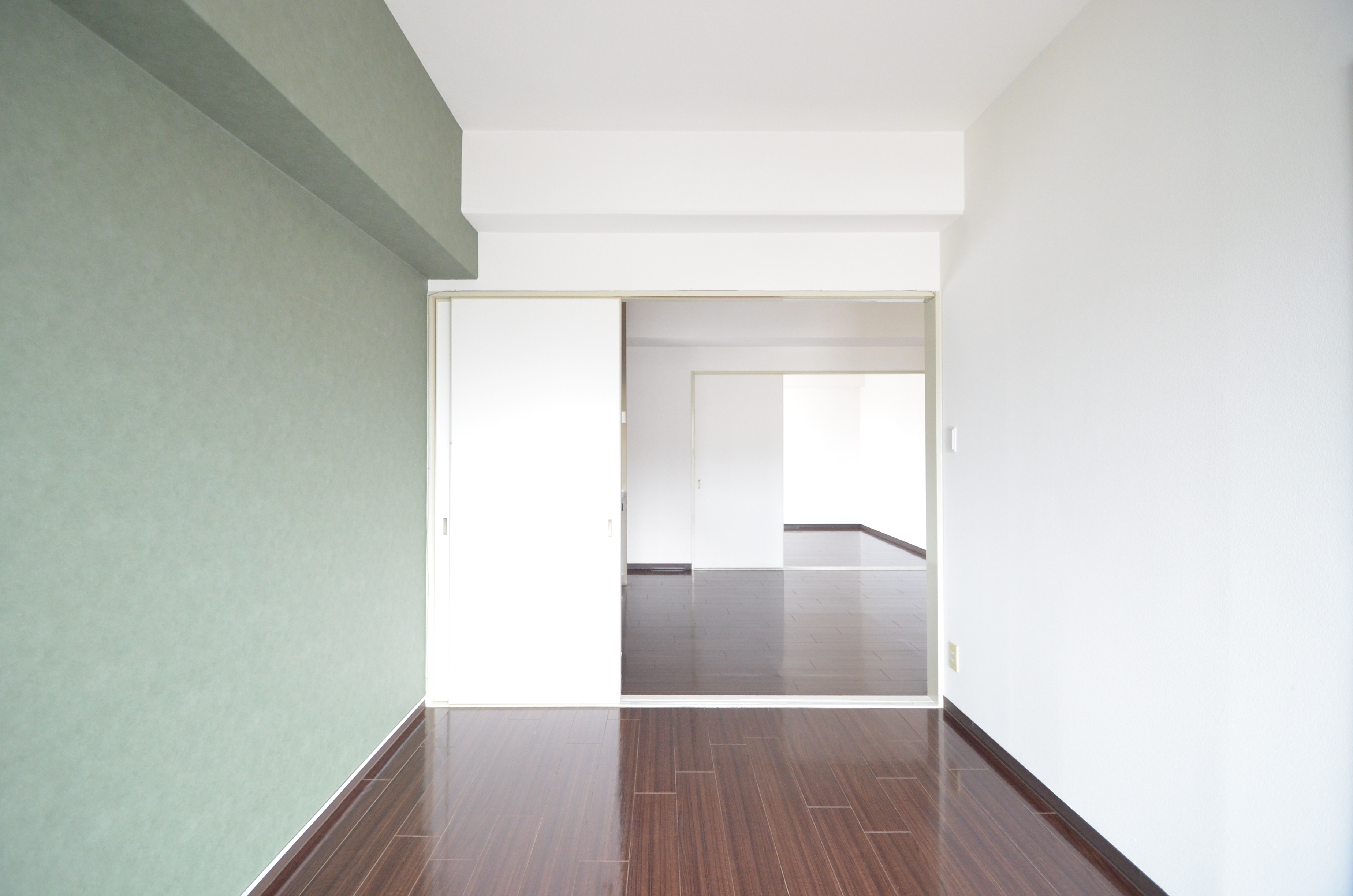 エル三津屋