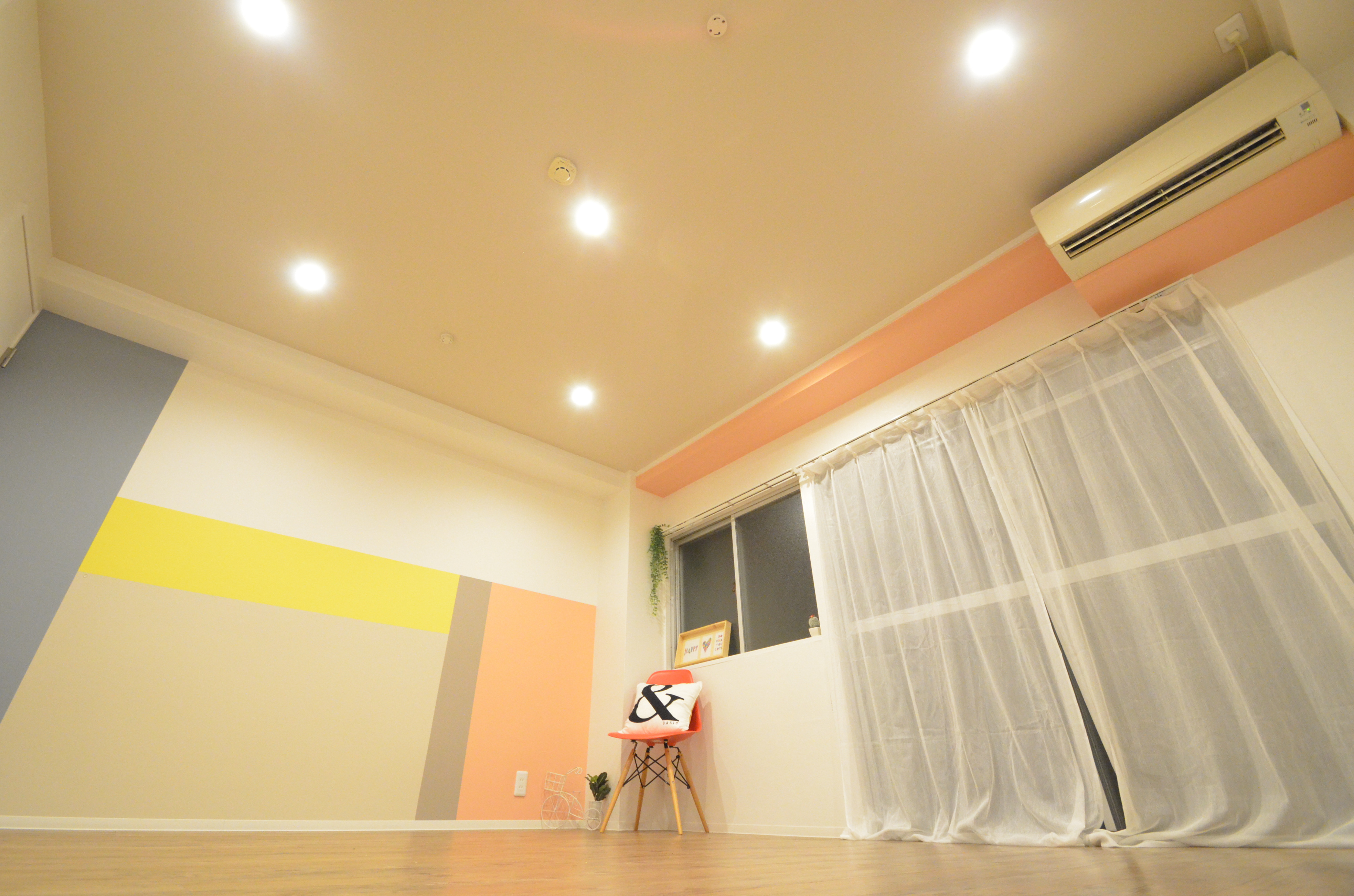 千里ロイヤルハイツの内装|カラフルな内装です