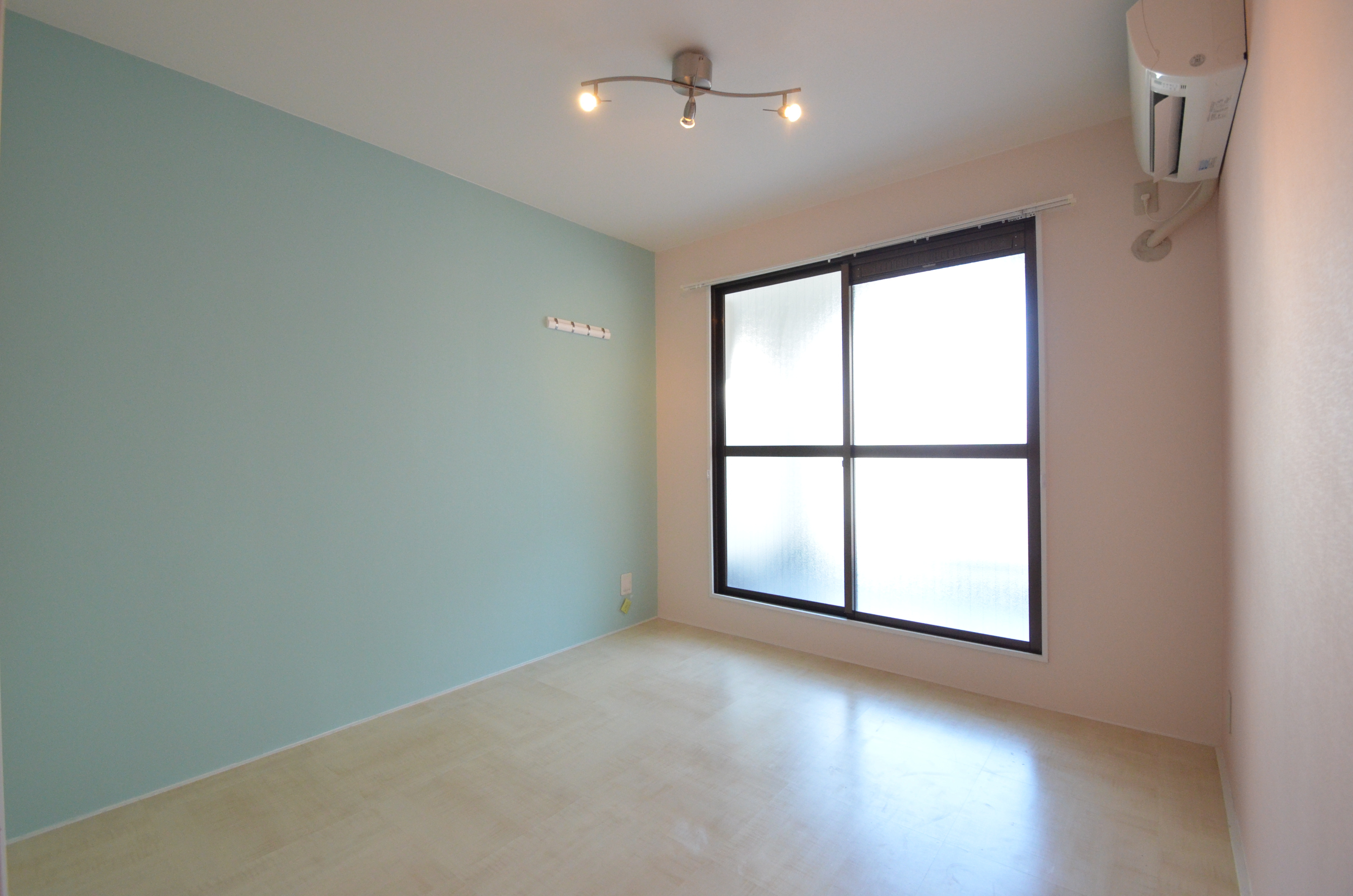 リバティハウス