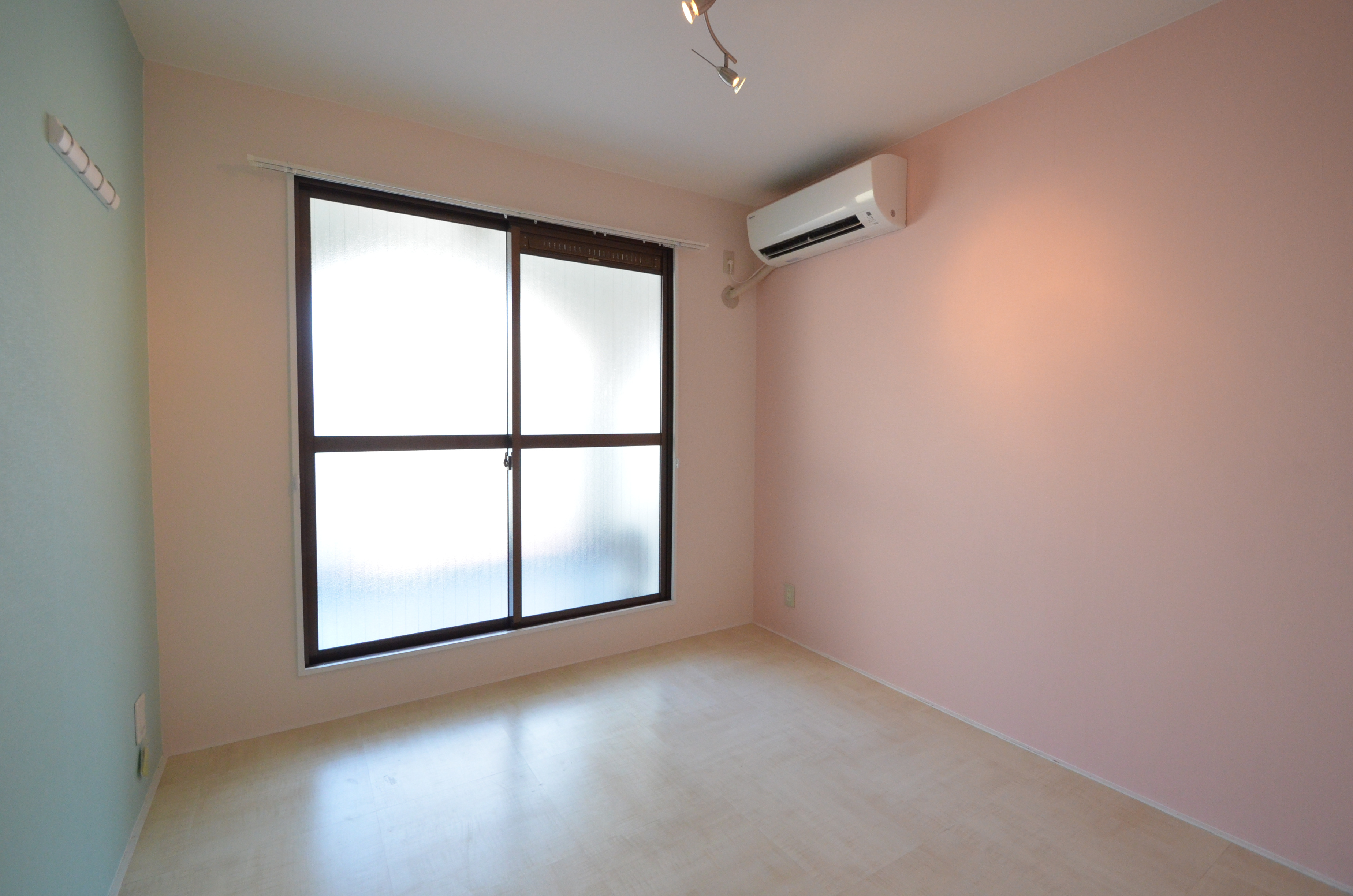 リバティハウス