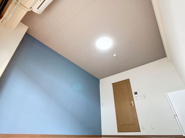 シティガーデンオオヤマの洋室