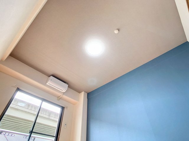 シティガーデンオオヤマの洋室