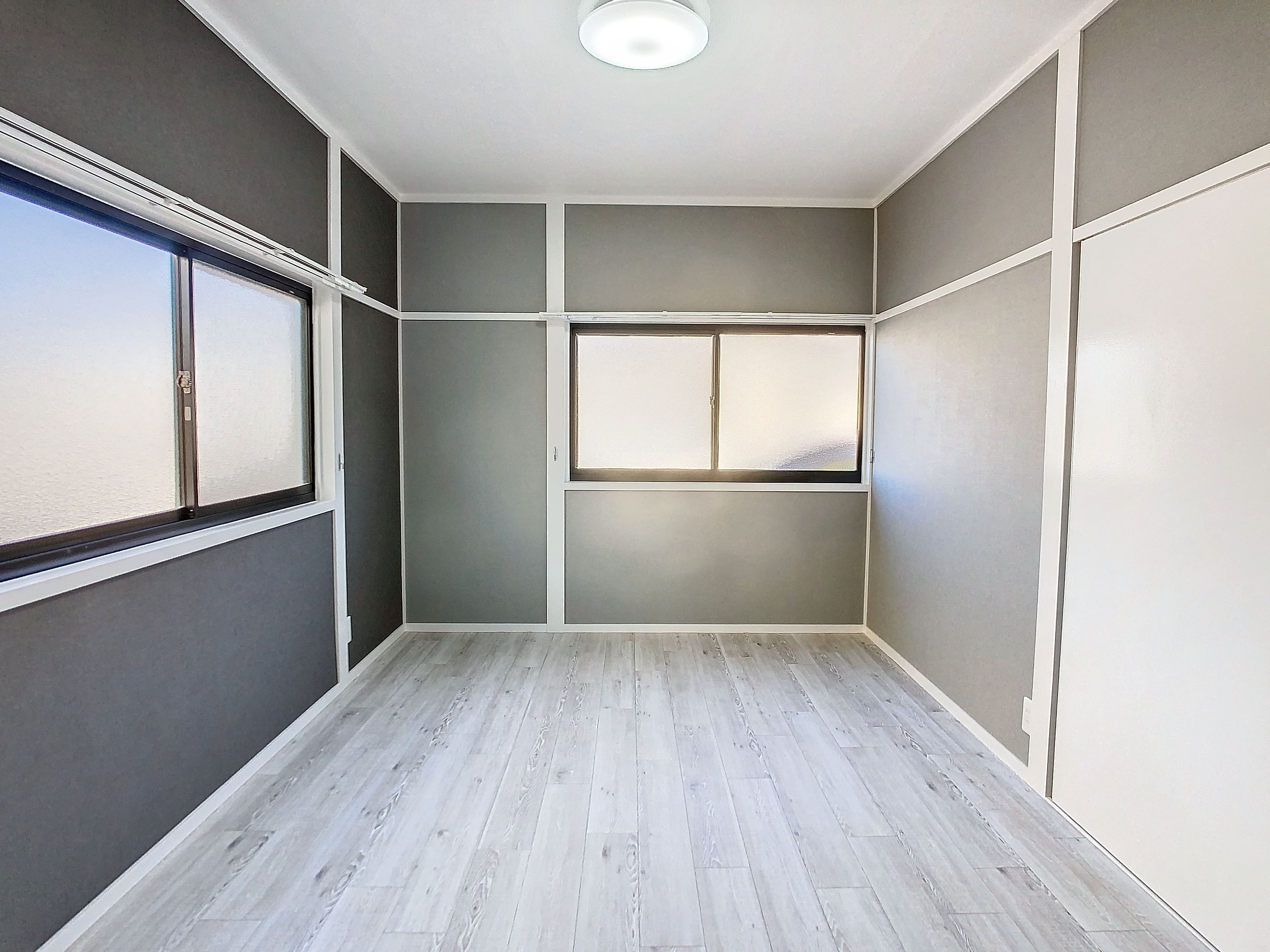 ララ松崎 Eの洋室