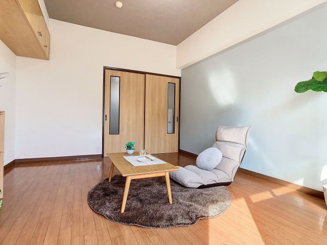 コーポきょうざんA棟の洋室