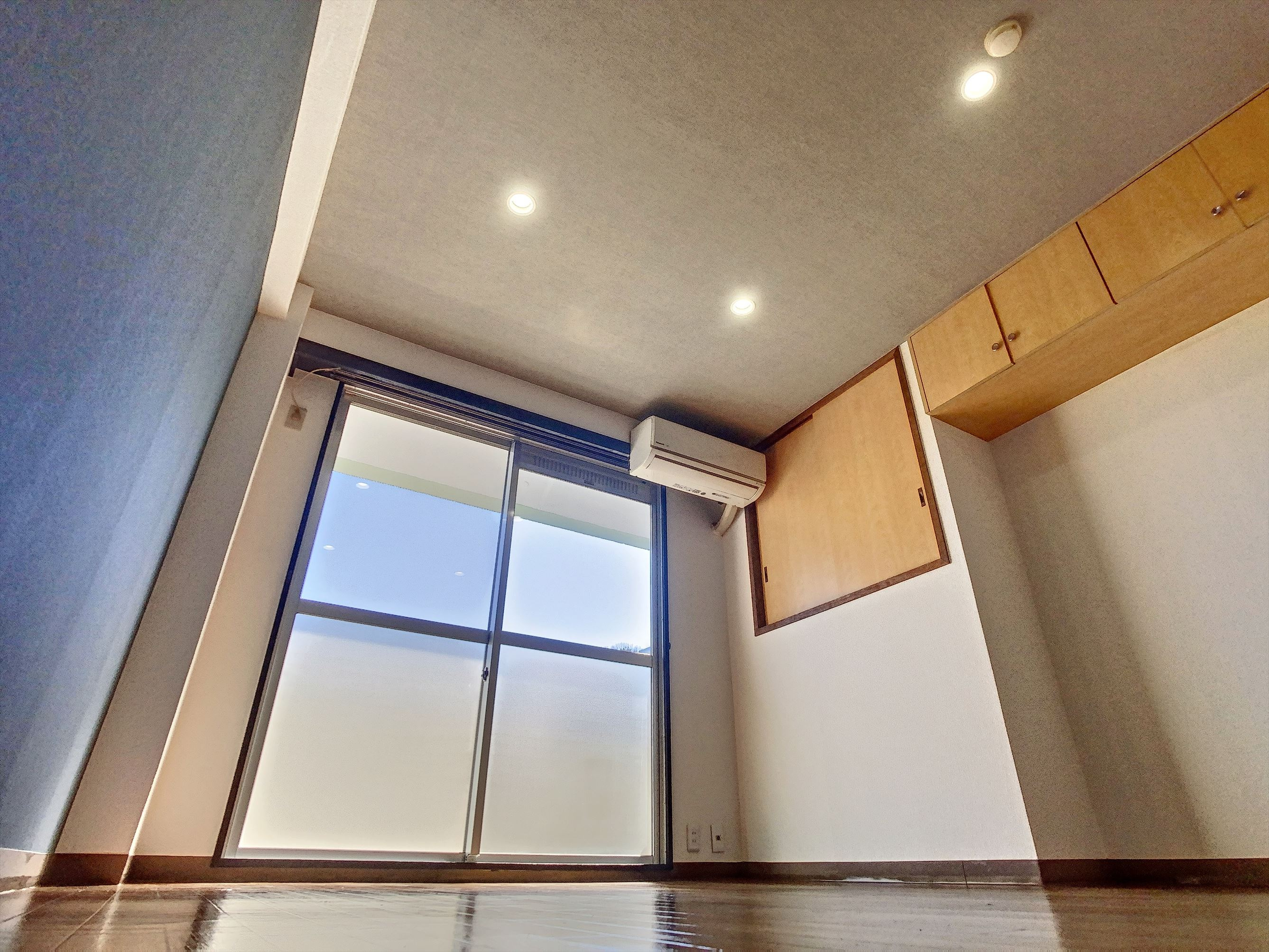 コーポきょうざんA棟の洋室