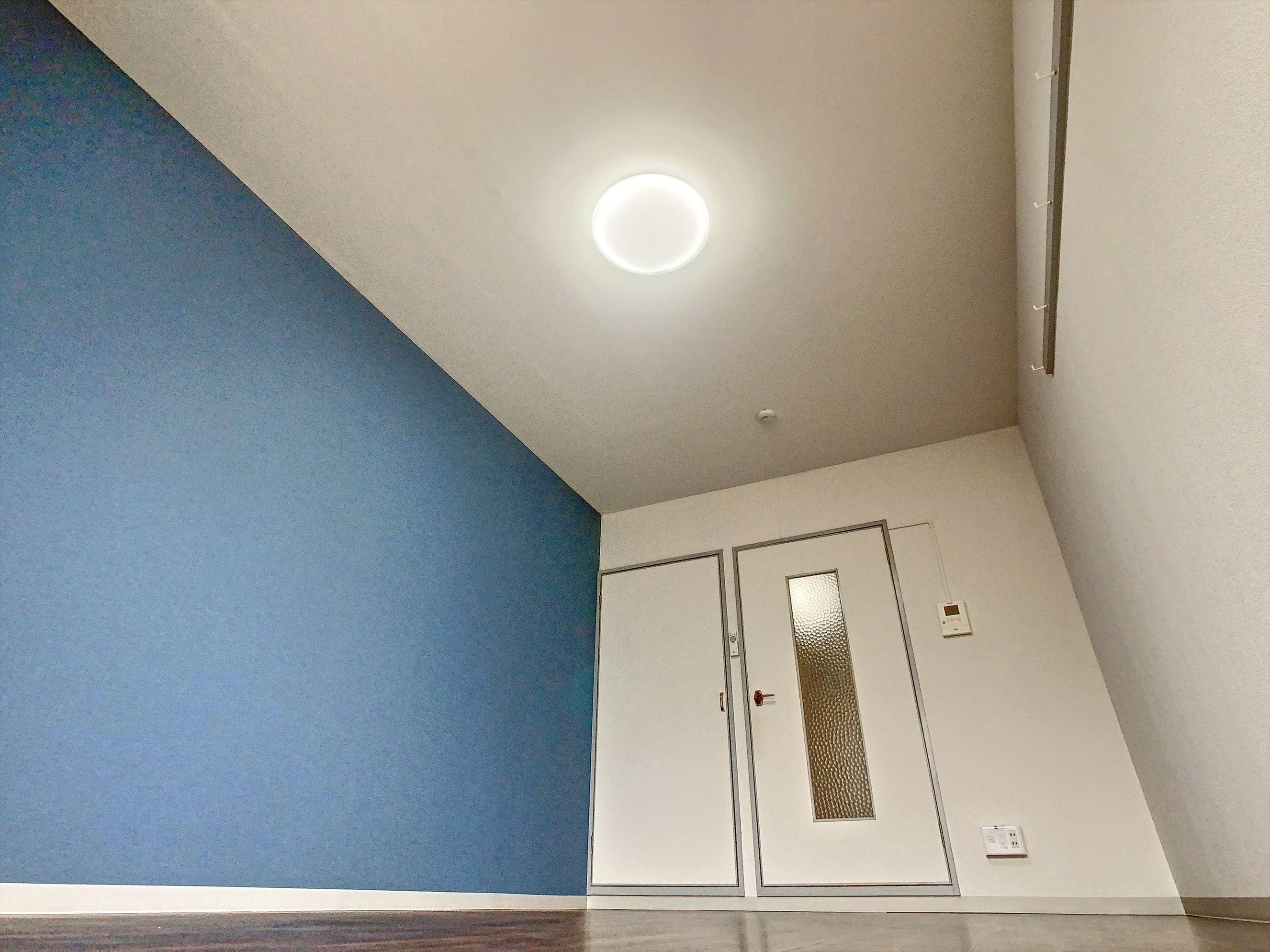 ラウファレエイエスエイの洋室