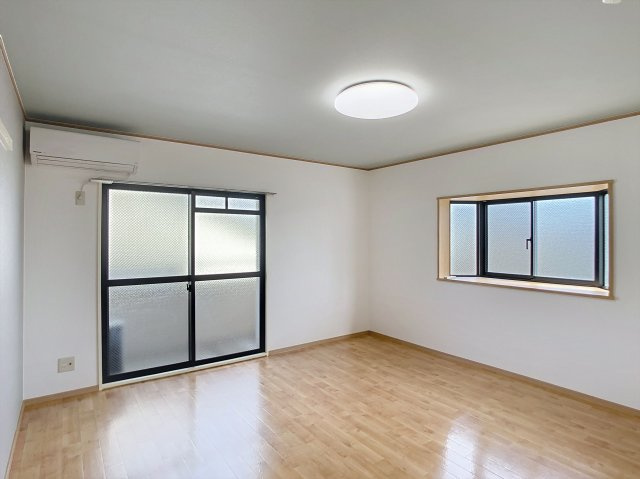 ラウファレエイエスエイ