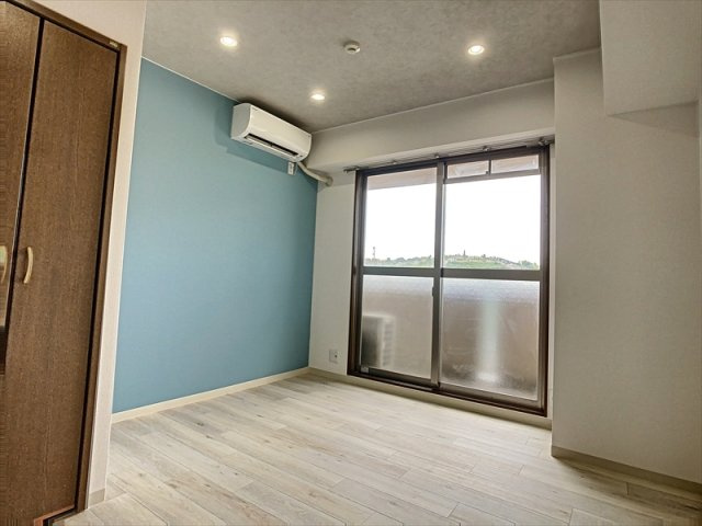 セリオコートの洋室