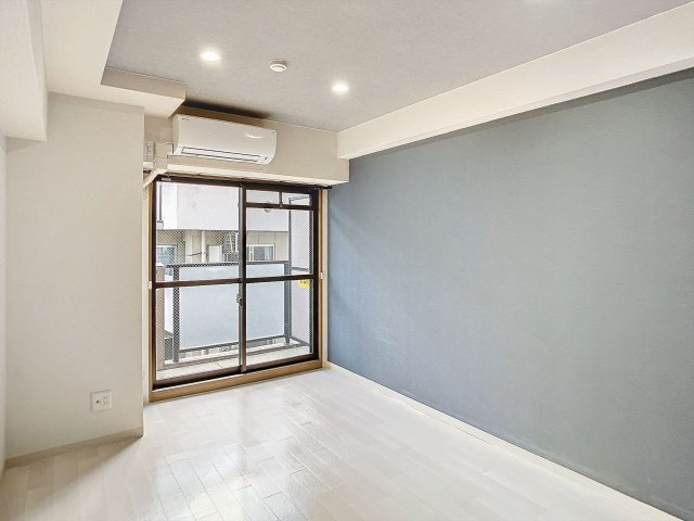 ジュネス医大東の洋室