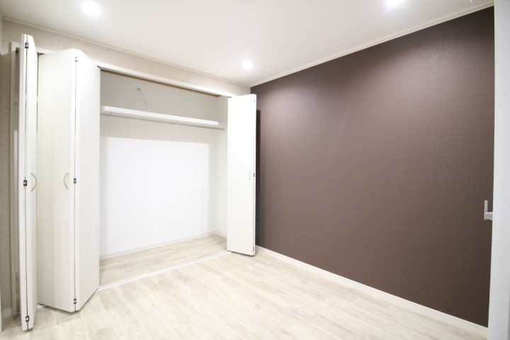 井上コーポAの洋室