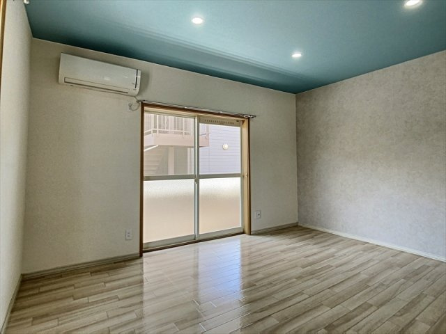 メイプルAの洋室