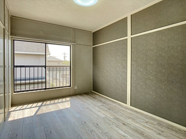 ララ松崎の洋室