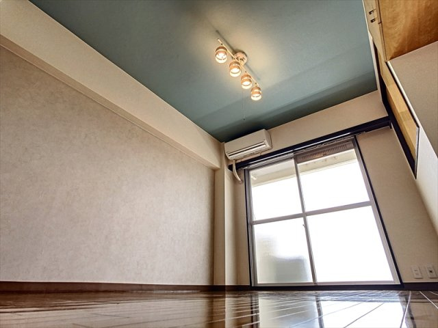 コーポきょうざんB棟の洋室