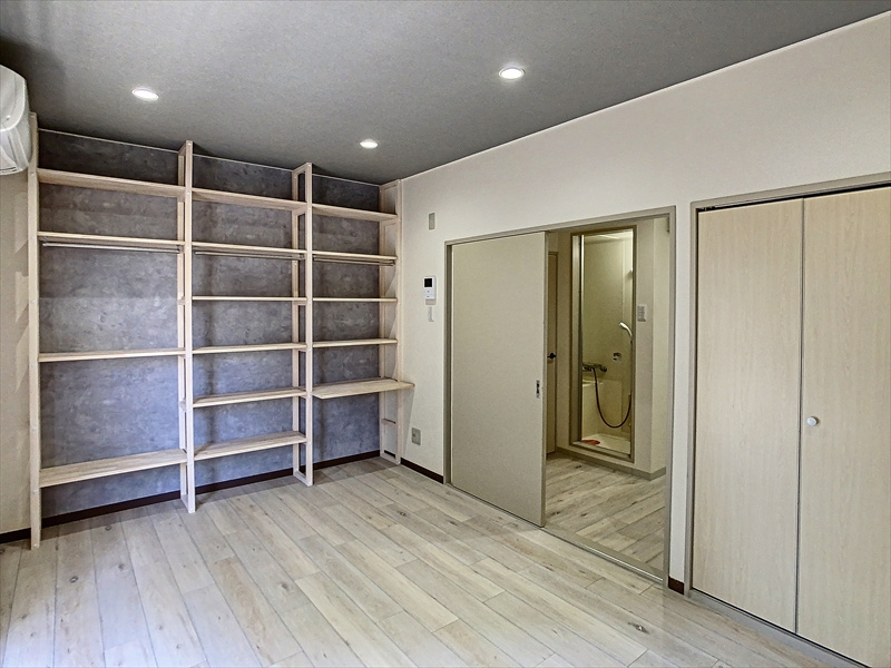 シャト・アトレーユの洋室