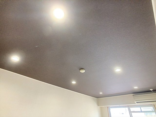 ルマンジュ平和の洋室