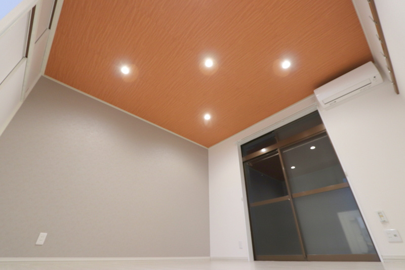 ニューフロント