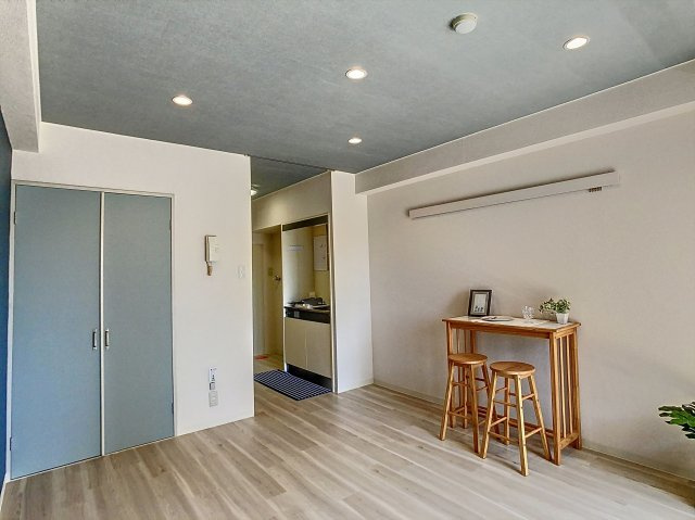 ソレイユアイワの居間・リビング