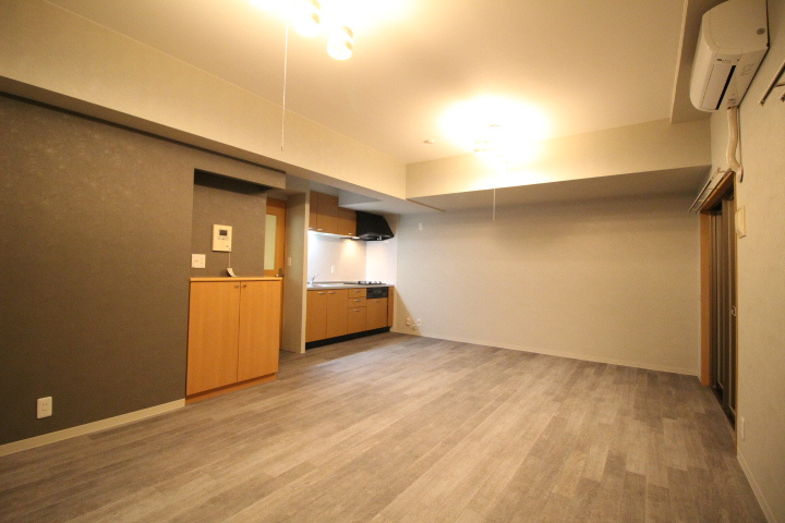 ル・サンク西市