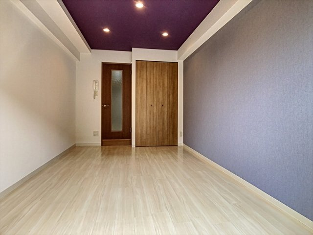 ジュネス医大東の居間・リビング