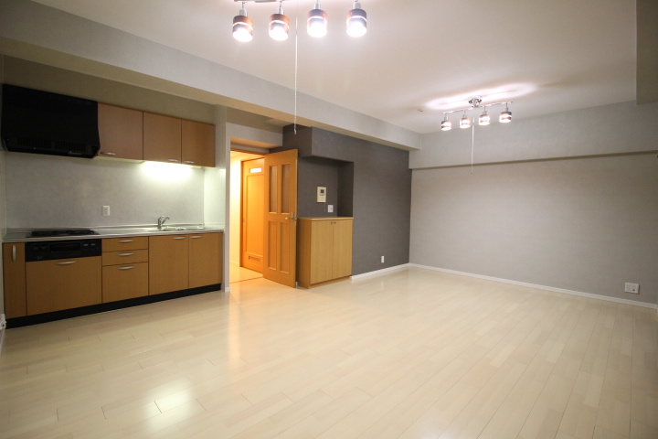 ル・サンク西市