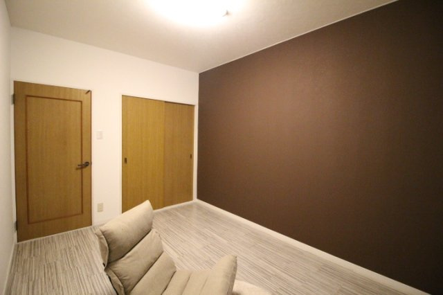 リエゾン原の洋室