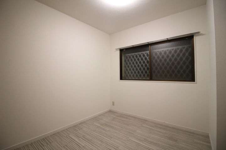 リエゾン原の洋室