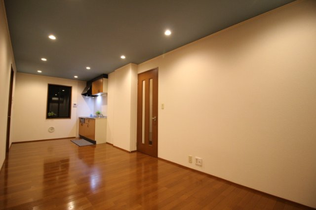 ハイム川東の居間・リビング