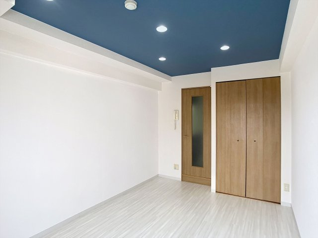 ジュネス医大東の居間・リビング