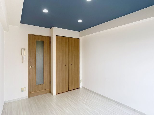 ジュネス医大東の居間・リビング